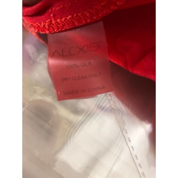 Alexis Hazel Asymmetric Dress Ruffle Trim Bell Sleeve Red M - Picture 11 of 12